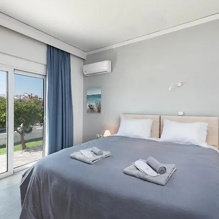 Modern Flat With Garden And Jacuzzi Lejlighed